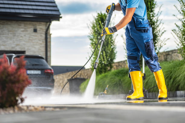 Why Choose Our Certified Pressure Washing Experts for Your Project Needs in Pipestone, MN?